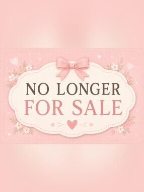 Clear Glitter Vintage Styled Motel Keychain Keyring with Fashion Doll Design